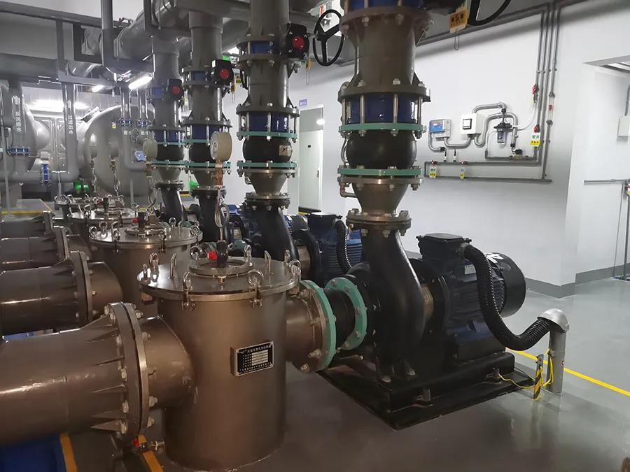 案例:西安交通大學——打造高品質(zhì)的室內(nèi)游泳館 案例:西安交通大學——打造高品質(zhì)的室內(nèi)游泳館