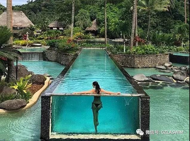 為泳池設(shè)計(jì)時(shí)增加這個(gè)元素，你的泳池不再千篇一律