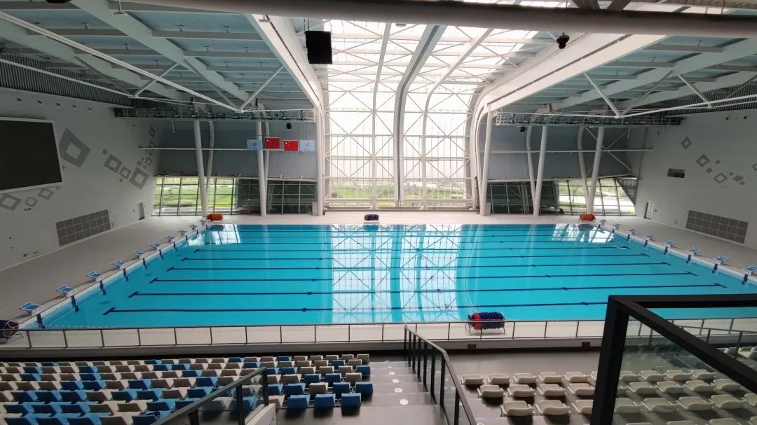 室內(nèi)泳池 室內(nèi)泳池