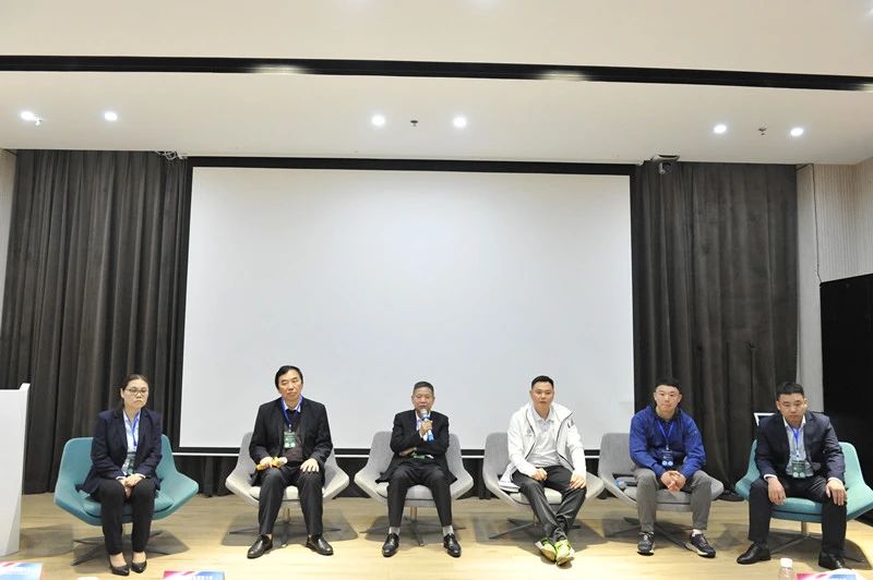 大會(huì)論壇分享.jpg 大會(huì)論壇分享.jpg