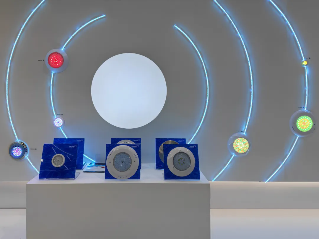 水下燈.webp (1).png 水下燈.webp (1).png